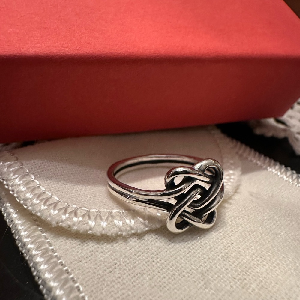 James Avery Retired 925 Sterling Silver Intertwined Hearts Ring Size 9.5 ❤️ - Picture 3 of 9